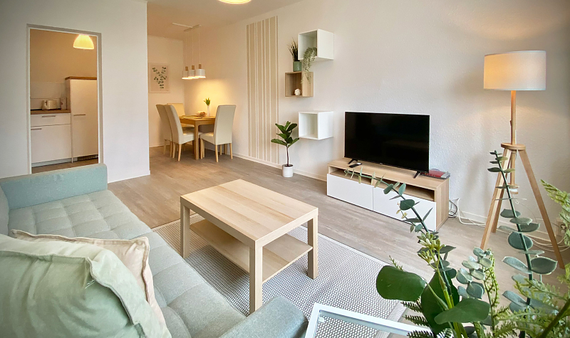 G-Whg Radebeuler Straße 6a - moderner Aufenthaltsraum mit offener Küche